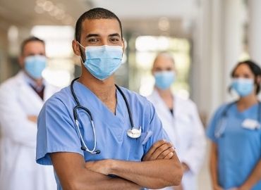 Do You Get Benefits Working as a CNA?