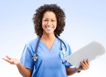 Is it Possible to Work Full Time and Go to Nursing School?